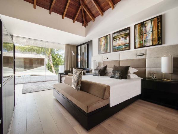 St. Barts Home 985793
