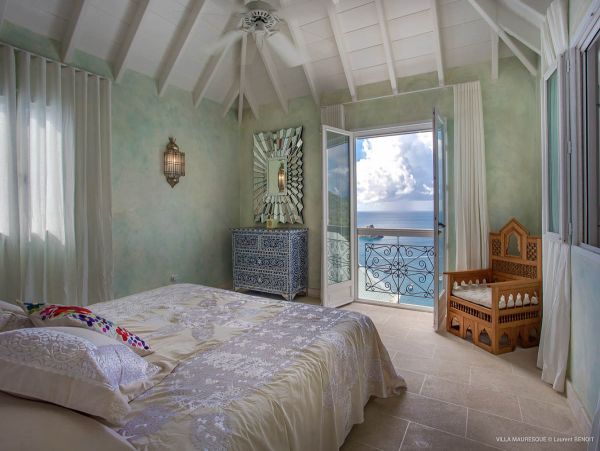 St. Barts Home 985796