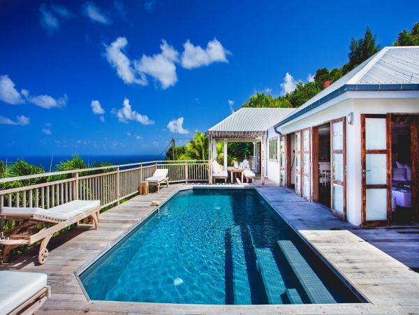 St. Barts Home 985797