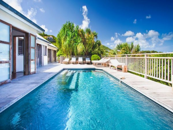 St. Barts Home 985797