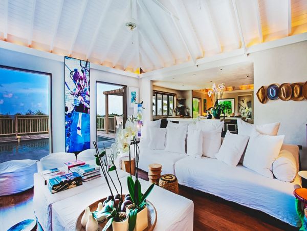 St. Barts Home 985797