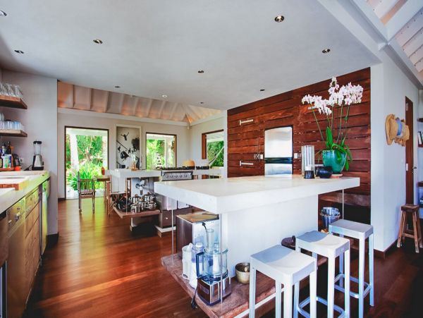 St. Barts Home 985797