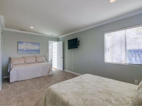 Bay Views Mission Beach Vacation Home Two Bedrooms
