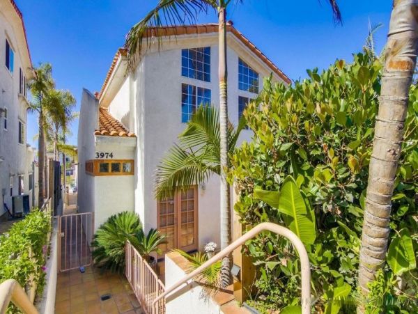 Bay Views Mission Beach Vacation Home Two Bedrooms
