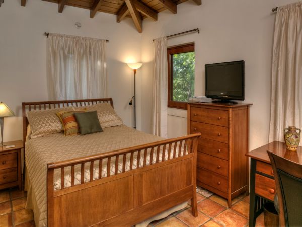 St. John Home 985803