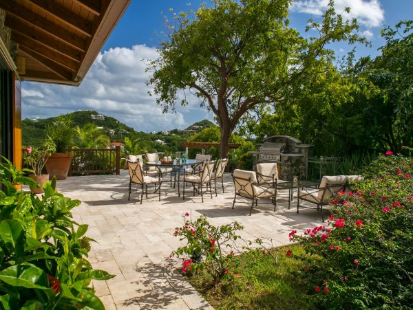 St. John Home 985803