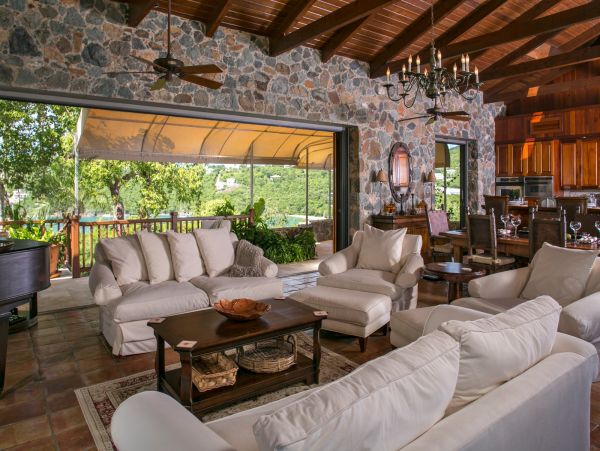 St. John Home 985803