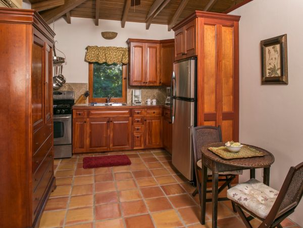 St. John Home 985803