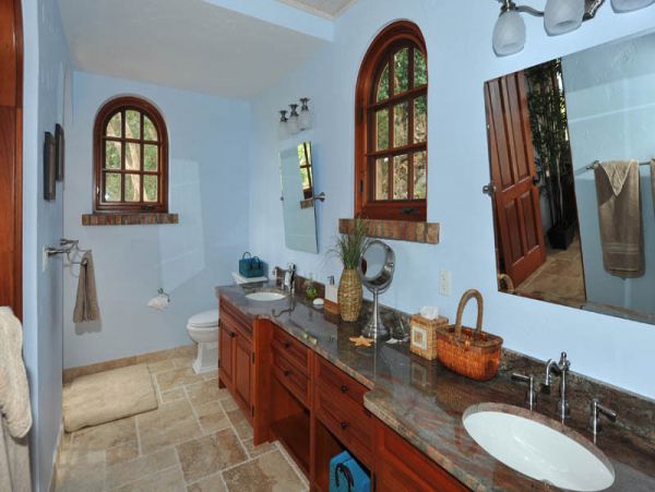 St. John Home 985804