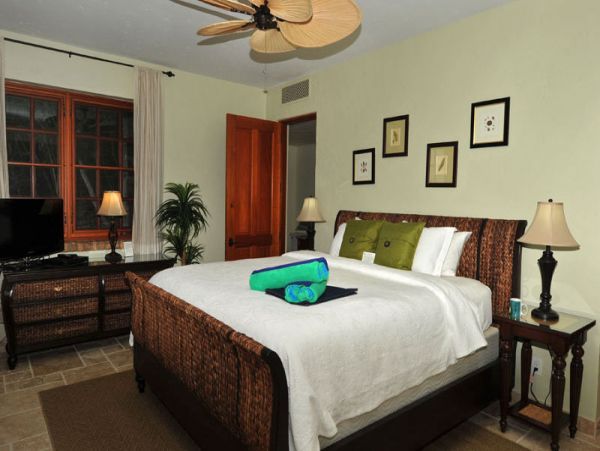 St. John Home 985804
