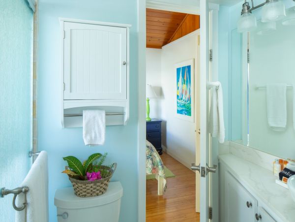 St. John Home 985805