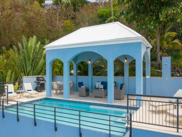 St. John Home 985805