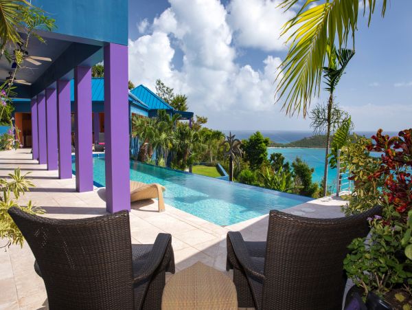 St. John Home 985807