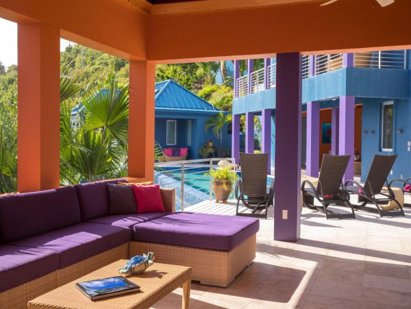 St. John Home 985807