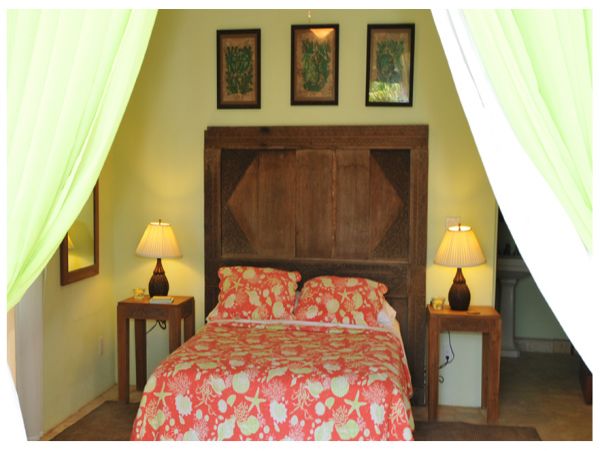 St. John Home 985808