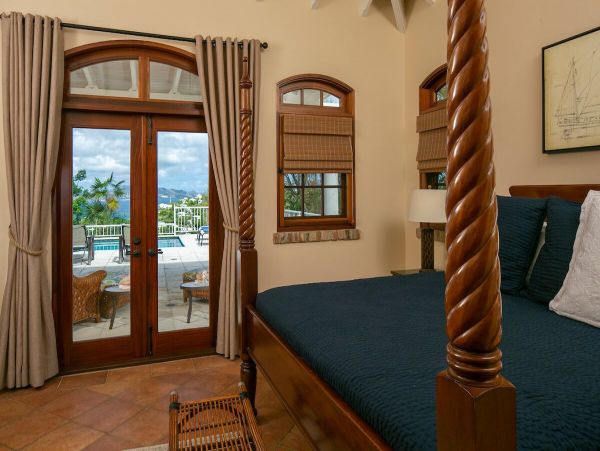 St. John Home 985809