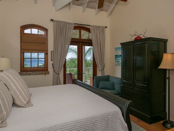 St. John Home 985809