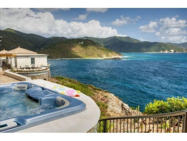 St. John Home 985810