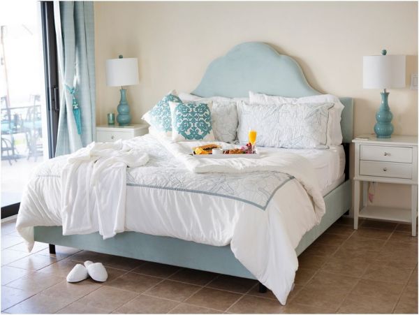 St. John Home 985811