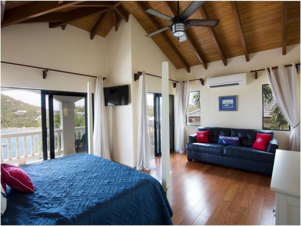 St. John Home 985811