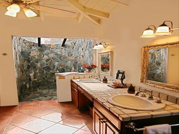 St. John Home 985812