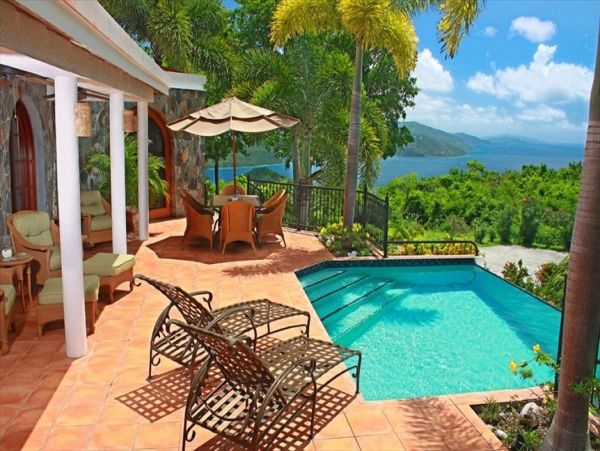 St. John Home 985812