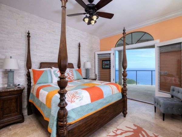 St. John Home 985813