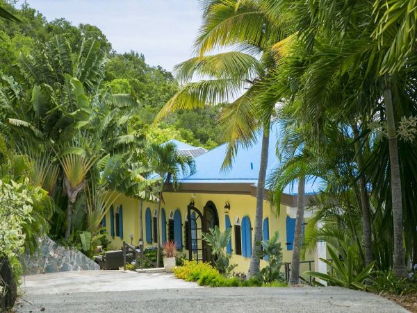 St. John Home 985813