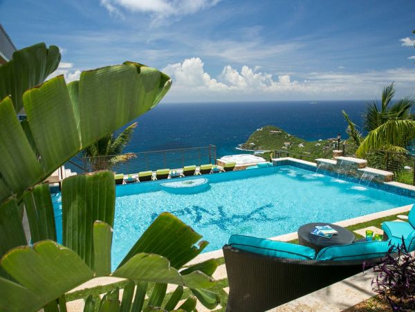 St. John Home 985813