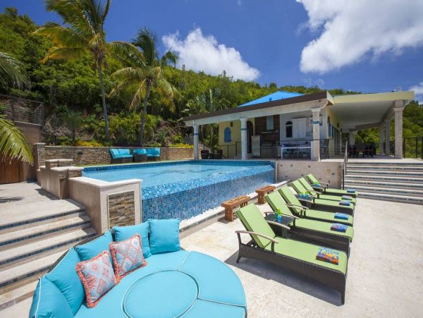 St. John Home 985813