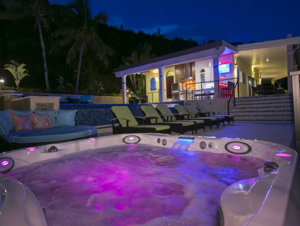 St. John Home 985813