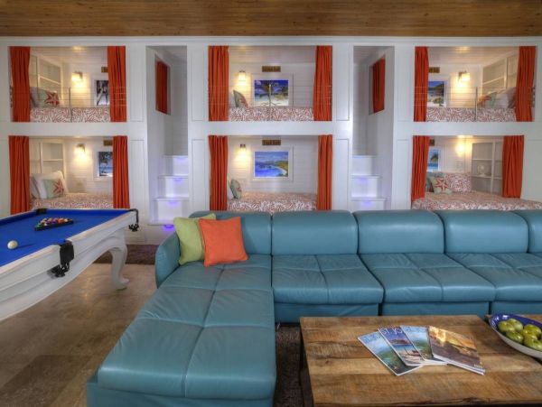 St. John Home 985813
