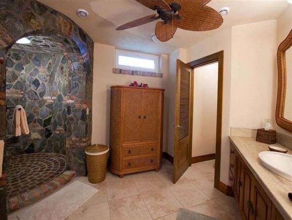 St. John Home 985815