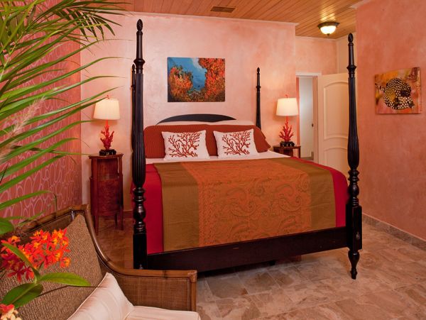 St. John Home 985816