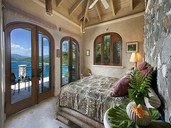 St. John Home 985821