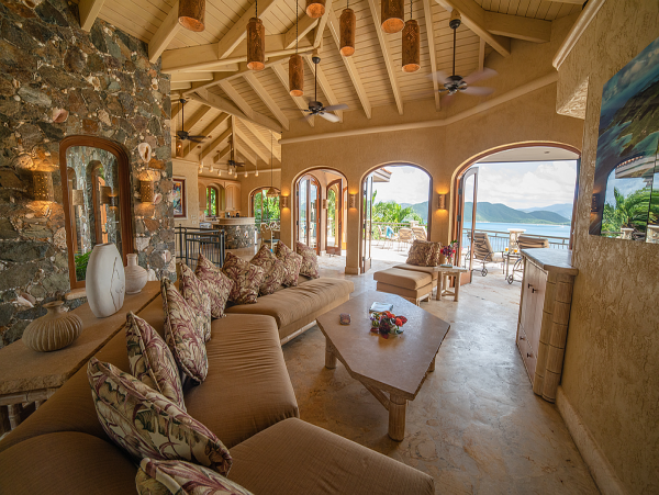 St. John Home 985821
