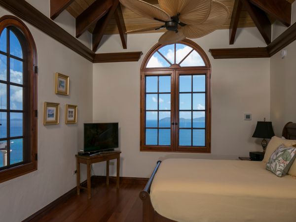 St. John Home 985822