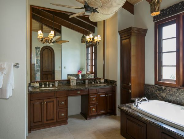 St. John Home 985822