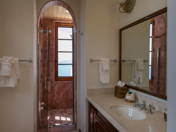 St. John Home 985822