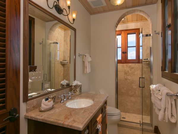 St. John Home 985822