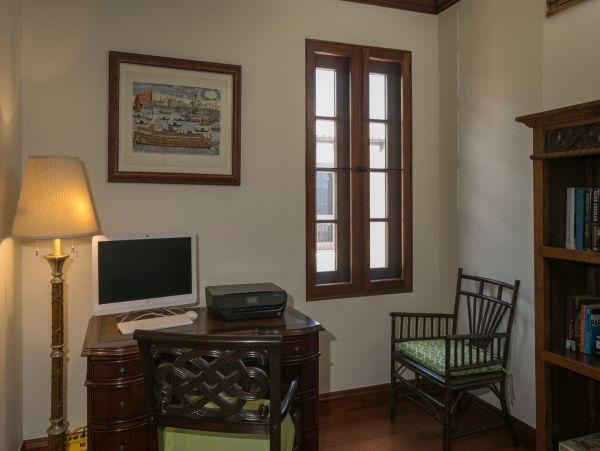St. John Home 985822