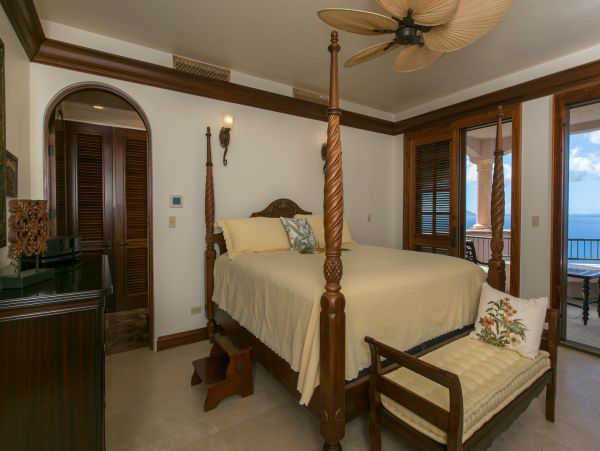 St. John Home 985822