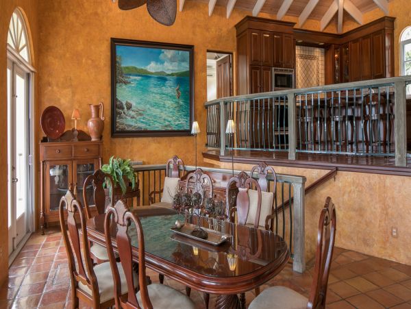 St. John Home 985825