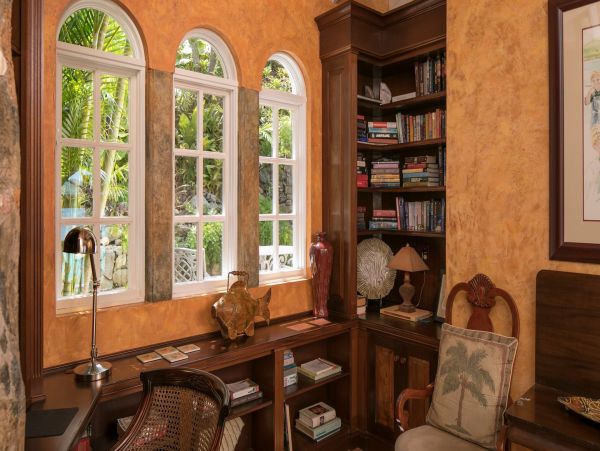 St. John Home 985825