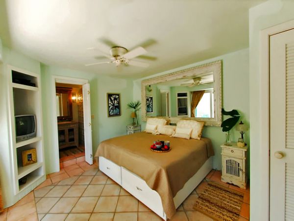 St. John Home 985827