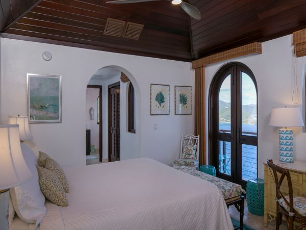 St. John Home 985831