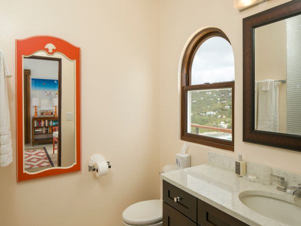 St. John Home 985831