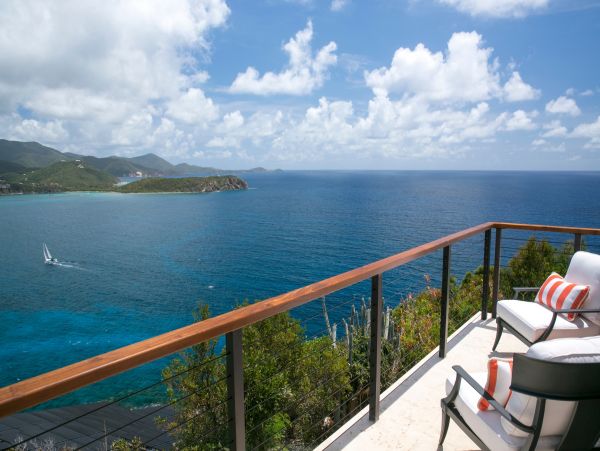 St. John Home 985831