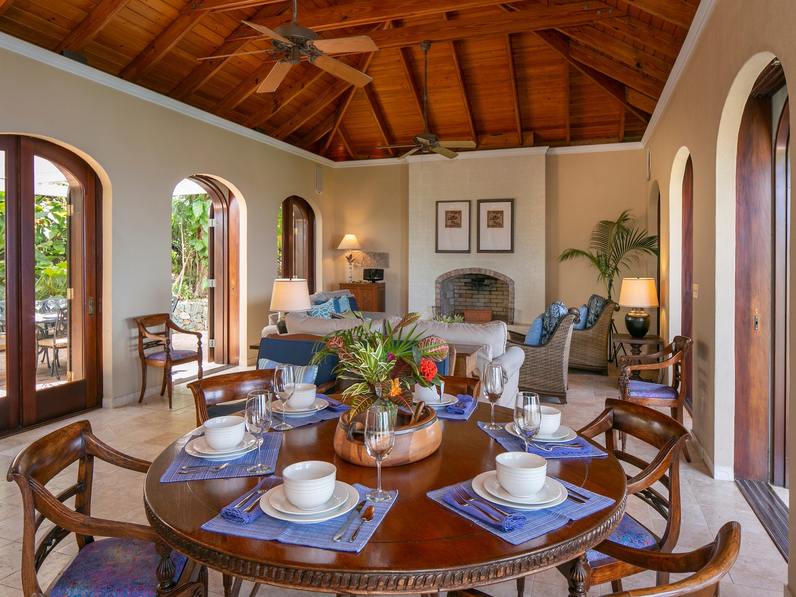 St. John Home 985832