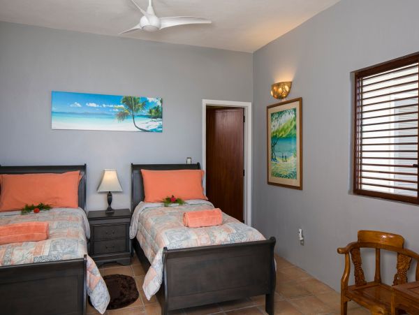 St. John Home 985833